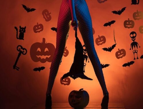 Fun & Mostly True Halloween Facts!